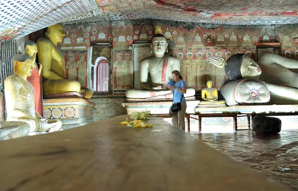 DAMBULLA - OCTOBER 15: Dambulla cave temple is the large cave te — Stock Photo, Image