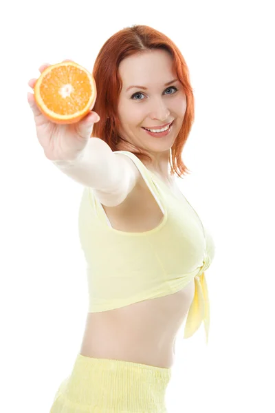 Portakallı genç kadın — Stok fotoğraf