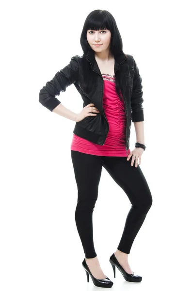 Chica joven con el pelo largo, chaqueta de cuero negro —  Fotos de Stock