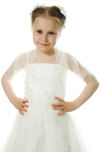 Όμορφο κορίτσι με λευκό φόρεμα. — Φωτογραφία Αρχείου