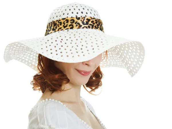 Chica en el sombrero blanco ocultando sus ojos —  Fotos de Stock