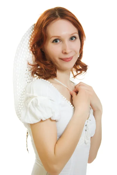 Mooie sexy jonge vrouw in witte jurk — Stockfoto