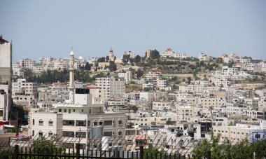 Hebron city diveded between jews and arabs clipart