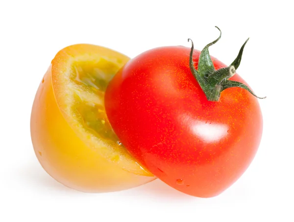 Cherry rajčata izolované na bílém pozadí — Stock fotografie