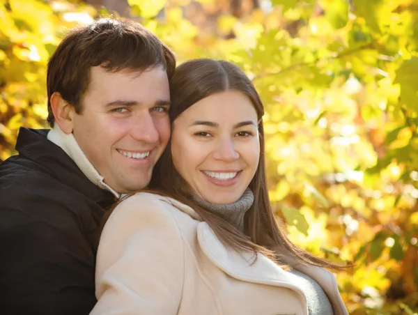 Happy smiling couple — Stock Photo, Image