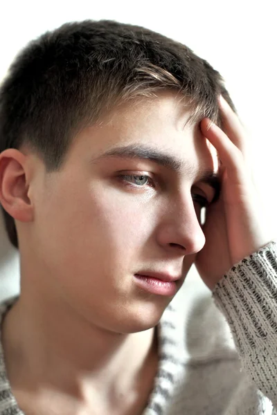 Młody człowiek smutny — Zdjęcie stockowe
