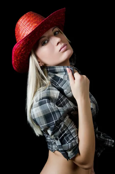 La bella ragazza con un cappello da cowboy isolato — Foto Stock