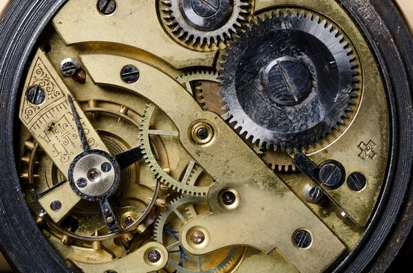 Der Mechanismus einer alten Uhr — Stockfoto