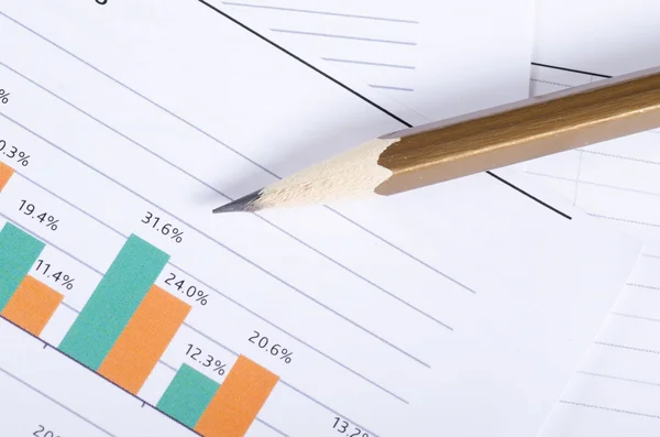 The chart business of growth and a pencil — Stock Photo, Image