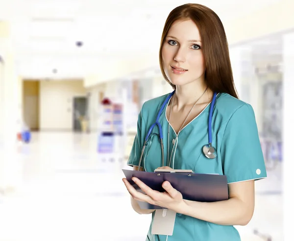 Ženský lékař v nemocnici — Stock fotografie