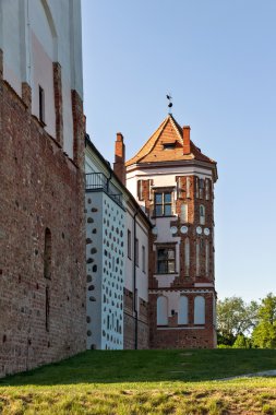 mir (belarus Gotik kalesinin Kulesi).