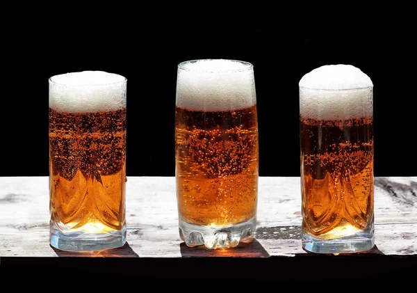 Cerveza en vasos — Foto de Stock