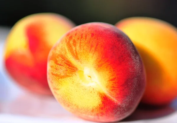 Owoce brzoskwini — Zdjęcie stockowe