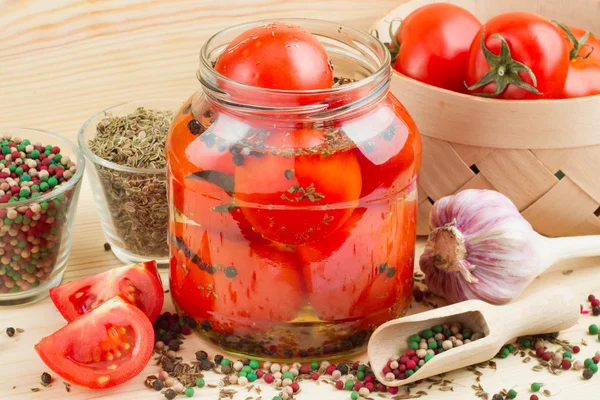 Homemade tomatoes preserves in glass jar. Canned tomatoes. — Stock Photo, Image