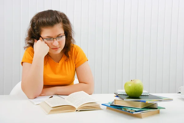 Tired girl student — Stock Photo, Image