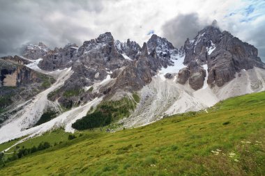 Dolomiti - Pale di San Martino clipart