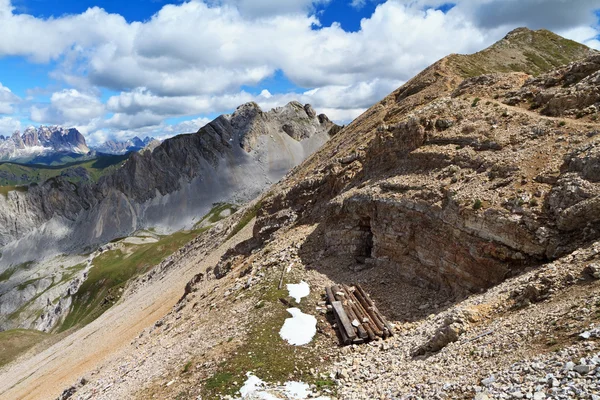 Dolomites harabelerde savaş — Stok fotoğraf