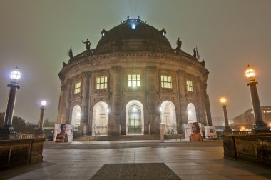 bode Müzesi yer Berlin, Almanya