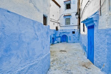 Şehir sokaklarında: chefchaouen, morocco