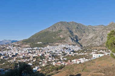 Fas Chefchaouen mavi şehir genel bakışta