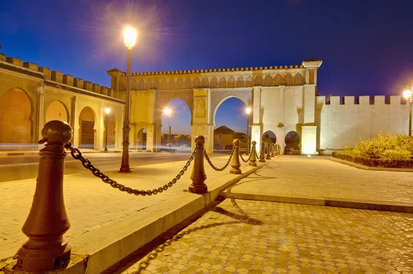 Drzwi cesarskiego miasta Meknès, Maroko — Zdjęcie stockowe