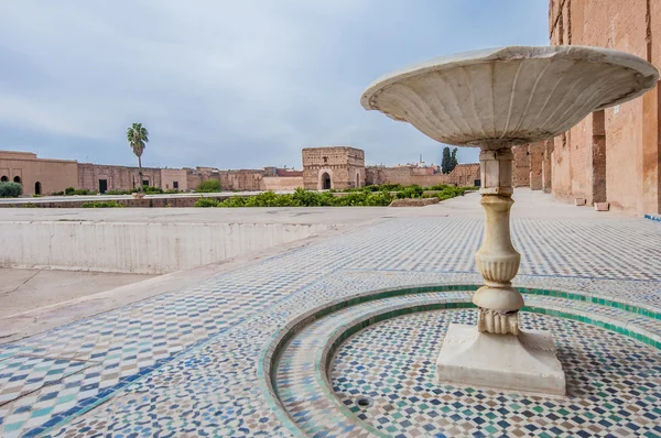 Nádvoří paláce El badi v marrakech, Maroko — Stock fotografie
