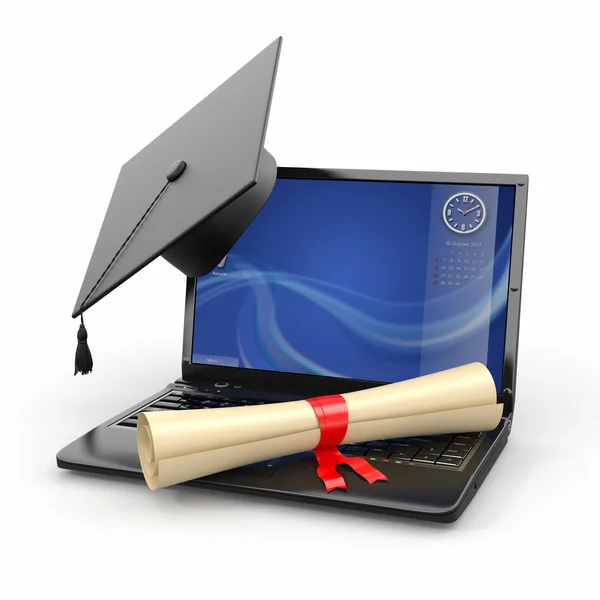 Graduação em E-learning. Laptop, diploma e placa de argamassa — Fotografia de Stock