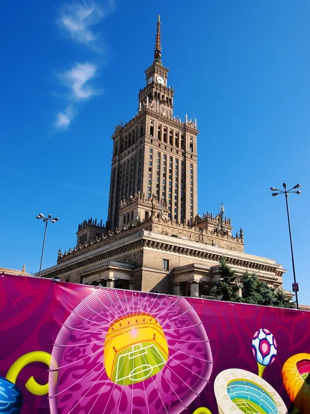 Fanzone y Palacio de la Cultura en Varsovia, Polonia — Foto de Stock