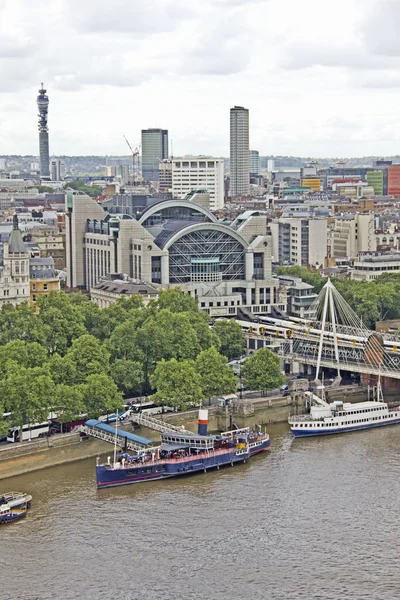 Вид с воздуха на Лондон, Англия — стоковое фото