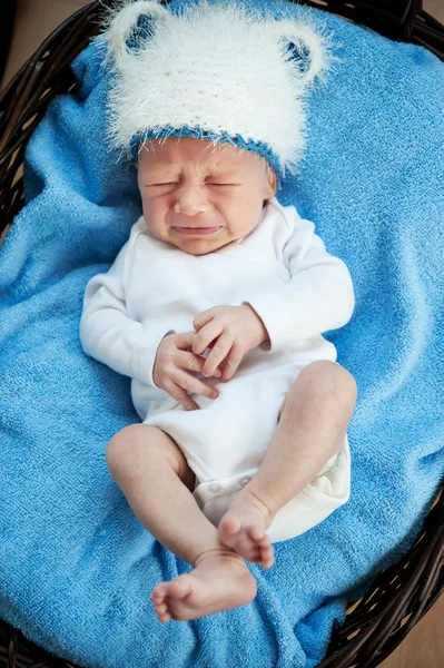 Bebé bonito chorando — Fotografia de Stock