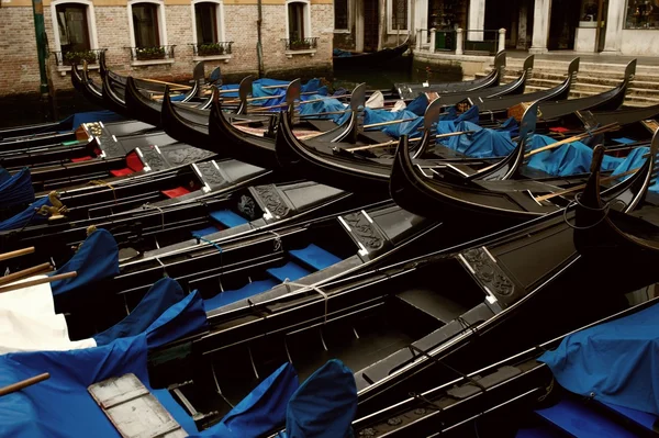 Picture of a many gondolas — Stock Photo, Image