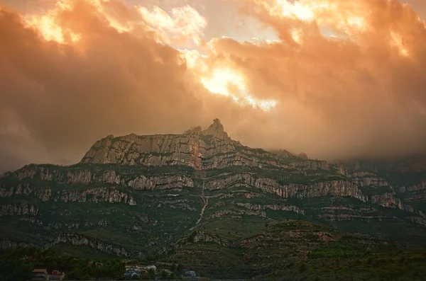 Montserrat montaña en España —  Fotos de Stock