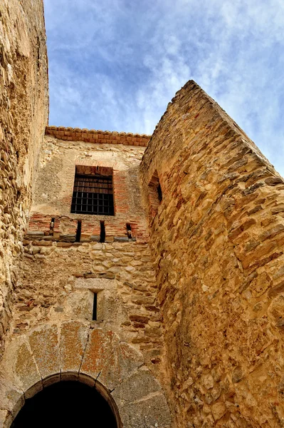 Stare ruiny zamku w morella, Hiszpania. — Zdjęcie stockowe