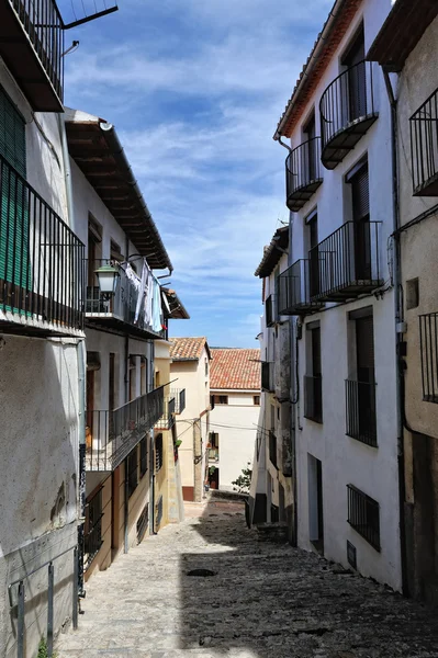 Calles del pequeño español propio Morella . — Foto de Stock