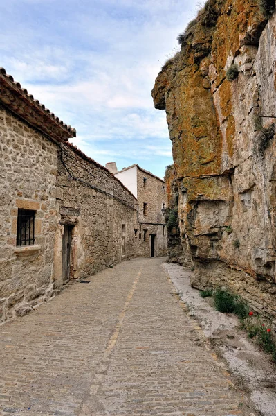 Krajina s staré španělské město ares. — Stock fotografie