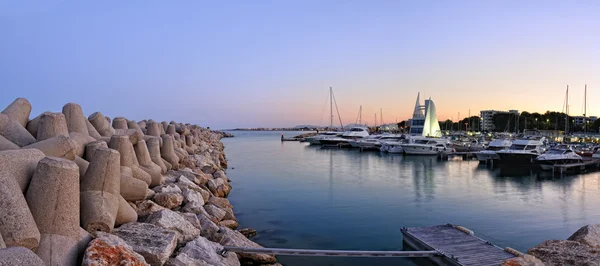 Panorama tramonto con vista yacht club — Foto Stock