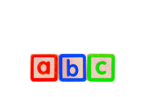 在白色背景上隔离的ABC块 — 图库照片