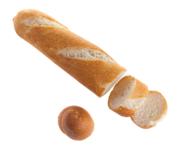 Chleb biały francuska Bagietka z sezamem na białym tle — Zdjęcie stockowe