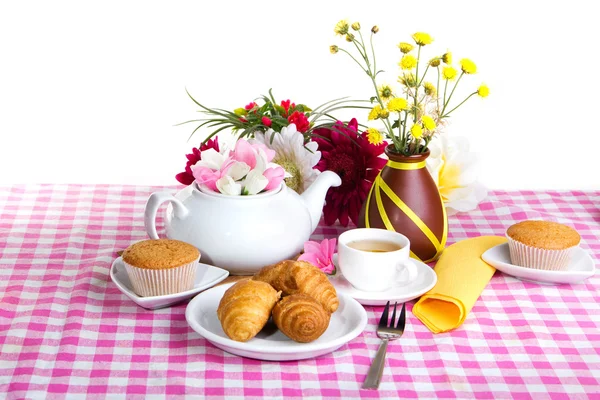 Afternoon tea med färska bakning — Stockfoto
