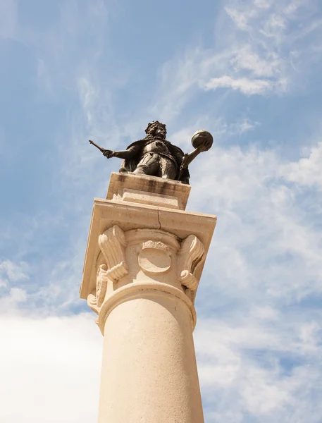 Статуя Леопольда I — стоковое фото