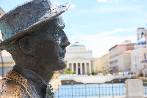 James Joyce статуя, Трієст — стокове фото