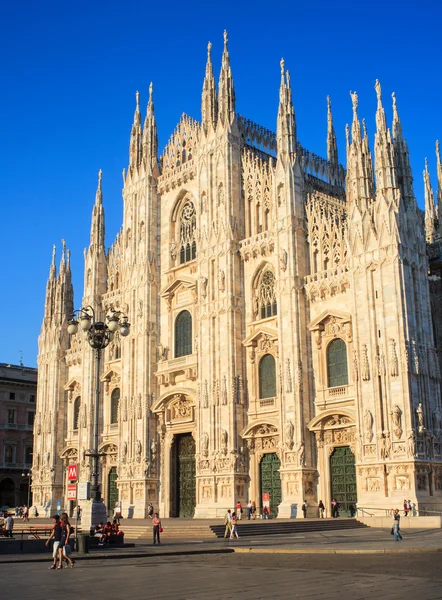 Katedra Duomo di milano - Katedra w Mediolanie — Zdjęcie stockowe