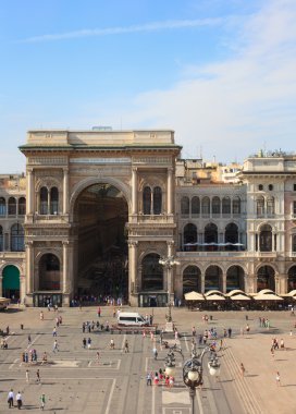 Milano 'daki Vittorio Emanuele II galerisi