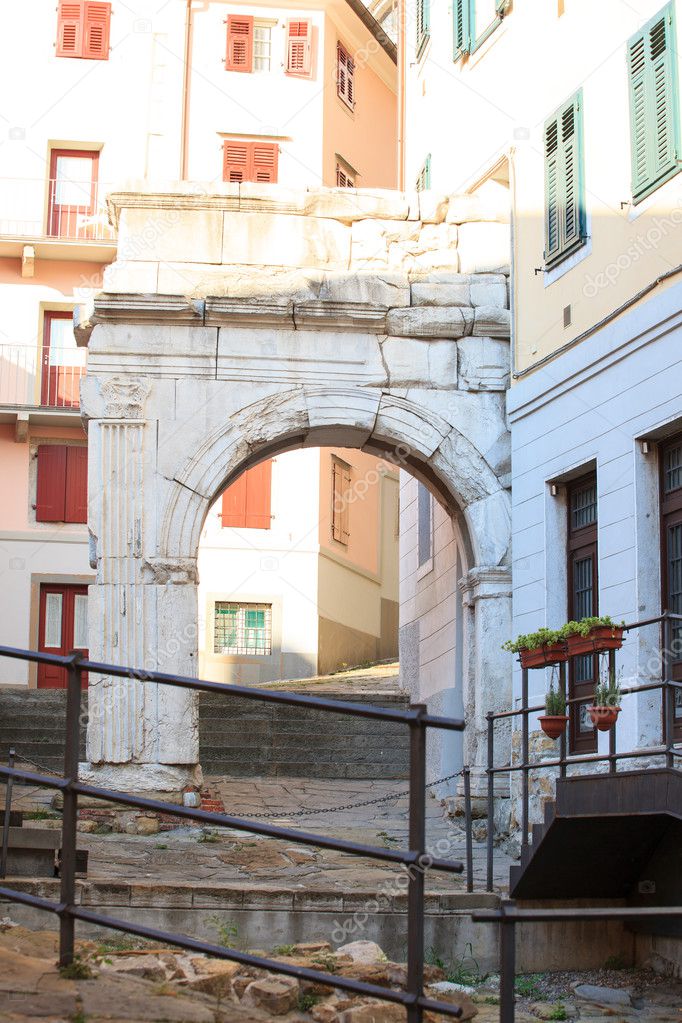 The Arch of Richard, Roman monuments,Trieste