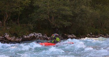 soca nehir, Slovenya kanosu