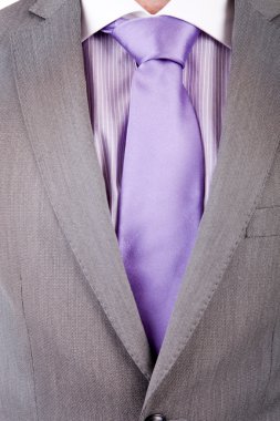 takım elbise ve kravat