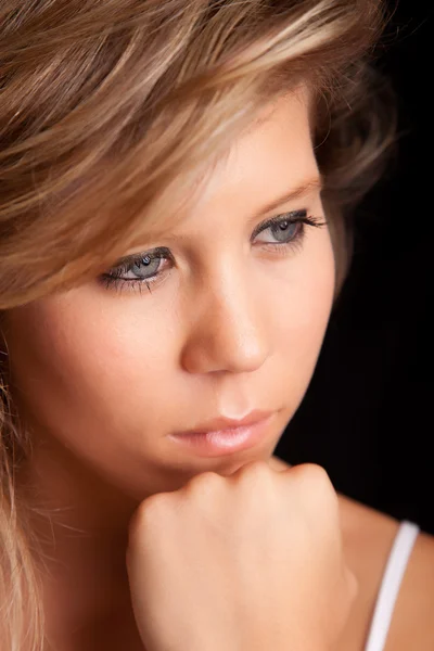 Retrato de mujer casual joven —  Fotos de Stock