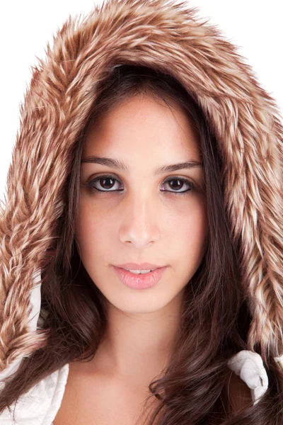 Vacker kvinna klädd för vintern — Stockfoto