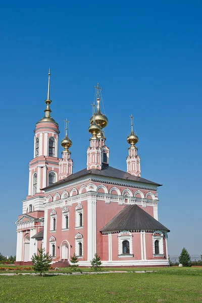Iglesia del Arcángel Mijaíl y Flora y Lavra, ciudad Suzdal, Ru —  Fotos de Stock