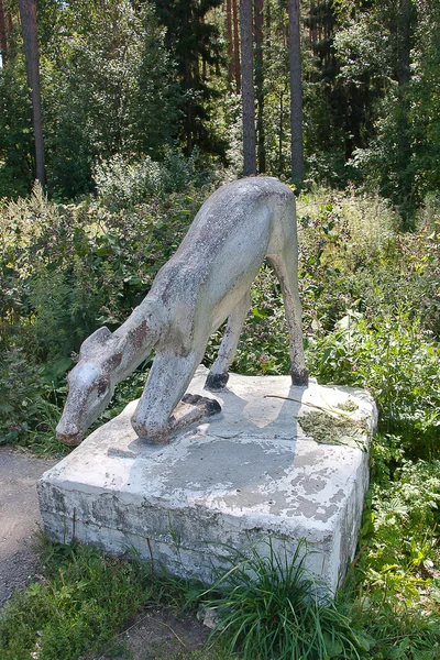 Skulptur von Rehkitz — Stockfoto